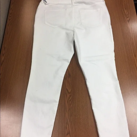 NWT Old Navy Mid Rise Super Skinny Jeans - Picture 8 of 8